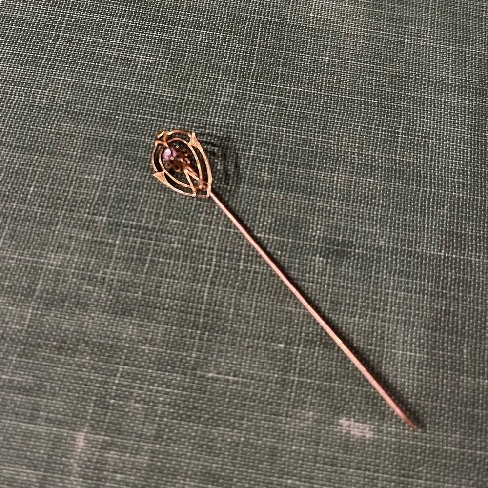 Gorgeous Antique 10k Gold Sapphire Ornate Stick Pin - Picture 4 of 6